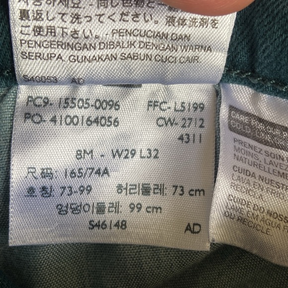 Women’s Levi’s 505 Straight Leg Black Jeans with Silver Accent Stitching NWOT 8M - Picture 10 of 10